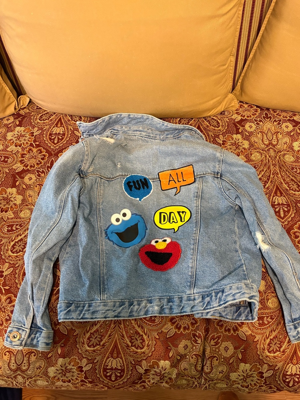 Zara kids girls- Denim Jacket with Sesame Street Patches